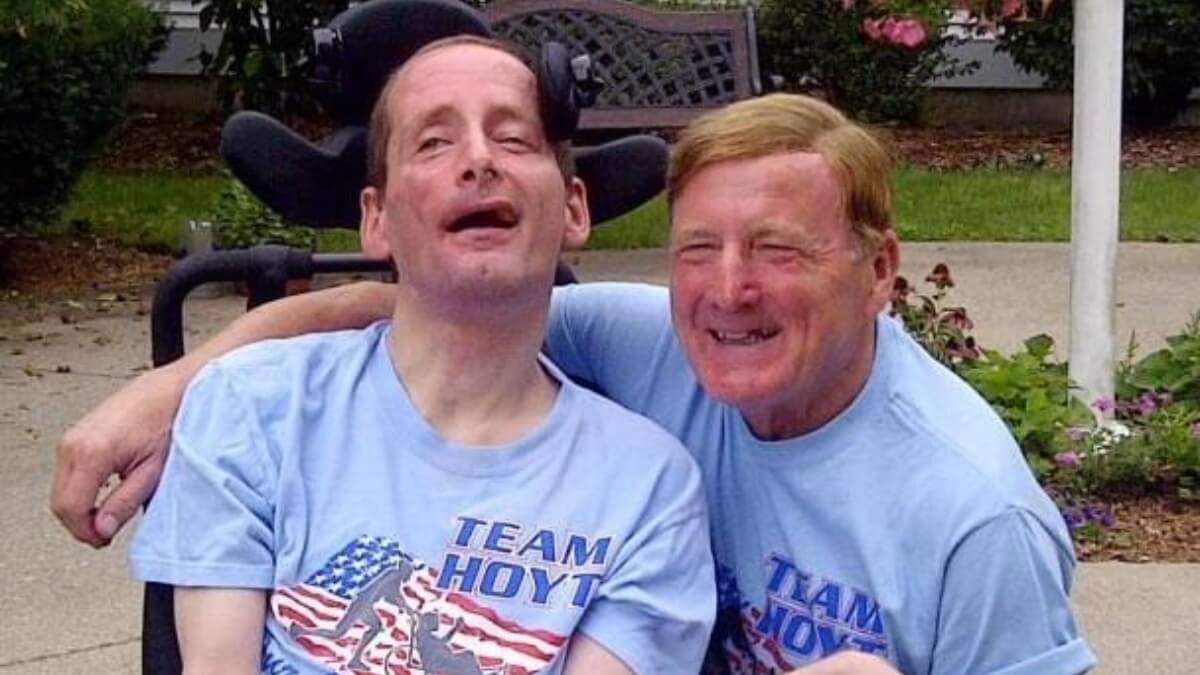 Inspirational Boston Marathon Dad Dick Hoyt Dies at 80 Finding Cooper